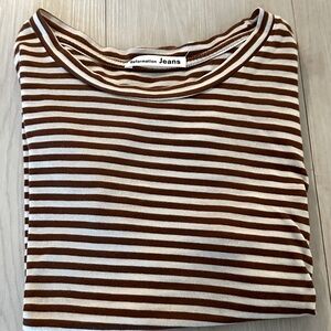 Reformation stripe t-shirt. XS Brown and White.